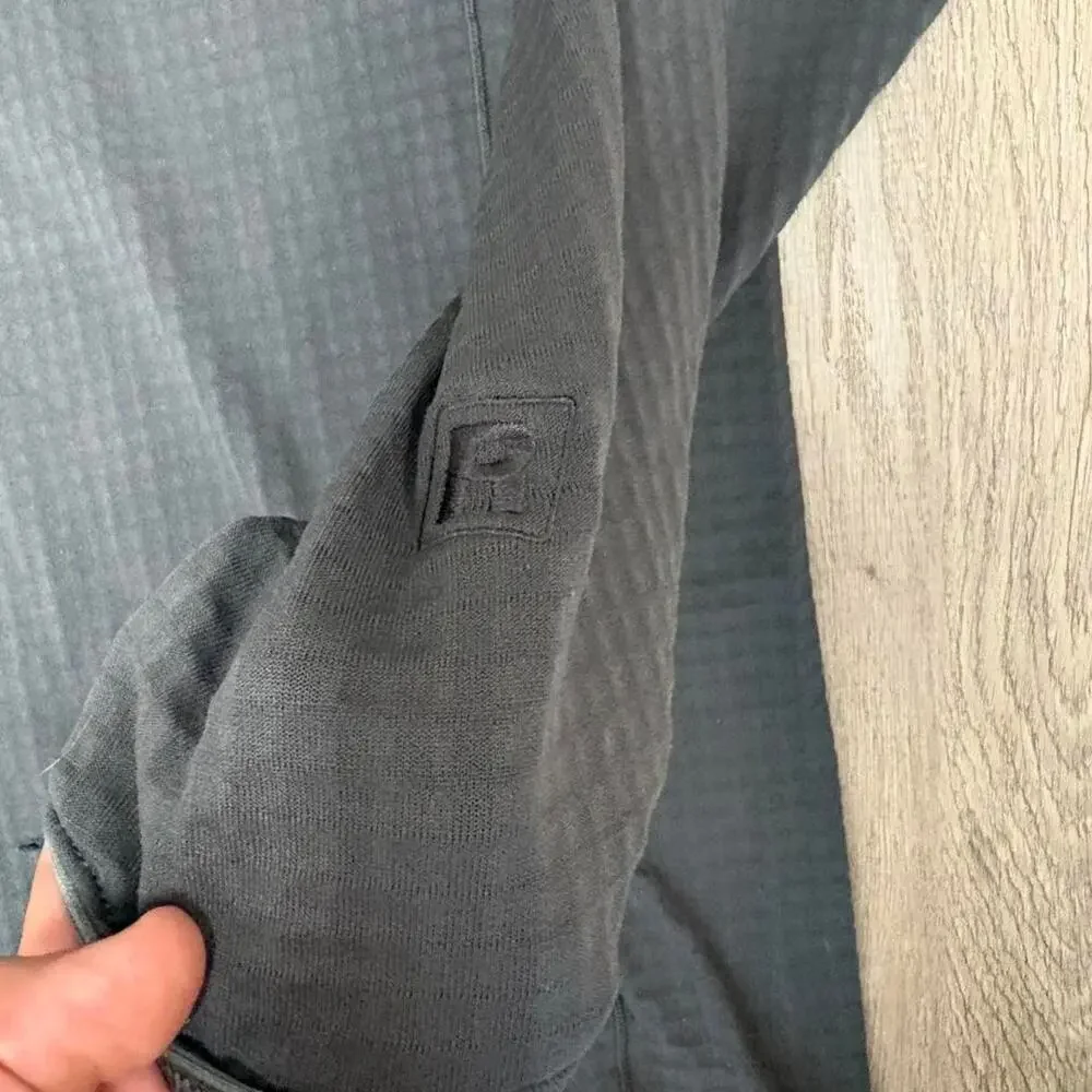 Patagonia r1 14 zip pullover